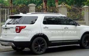 Xe Ford Explorer Limited 2.3L EcoBoost 2017