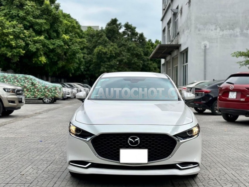 Mazda 3 1.5L Luxury 2022