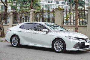 Xe Toyota Camry 2.5Q 2020