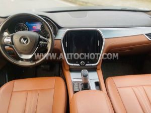 Xe VinFast Lux SA 2.0 Premium 2.0 AT 2021