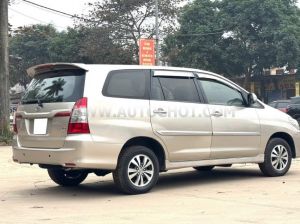 Xe Toyota Innova 2.0E 2015