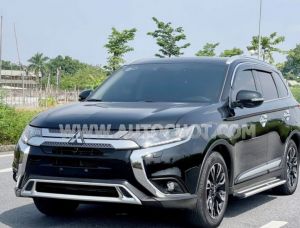 Xe Mitsubishi Outlander 2.0 CVT Premium 2020