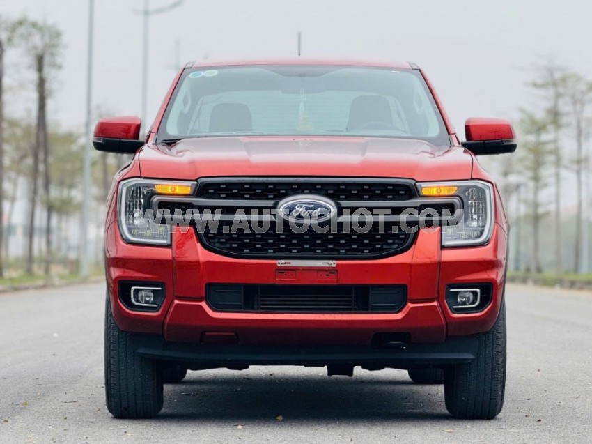 Ford Ranger XLS 2.0L 4x2 AT 2024