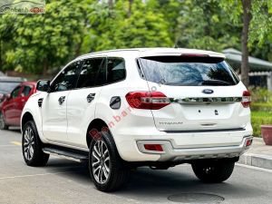 Xe Ford Everest Titanium 2.0L 4x2 AT 2022