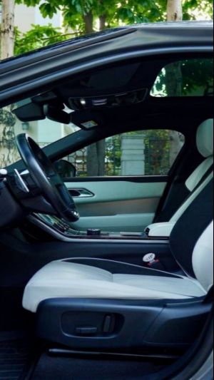 Xe LandRover Range Rover Velar SE R-Dynamic 2017