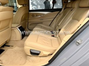 Xe BMW 5 Series 528i GT 2013