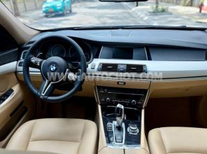 Xe BMW 5 Series 528i GT 2013