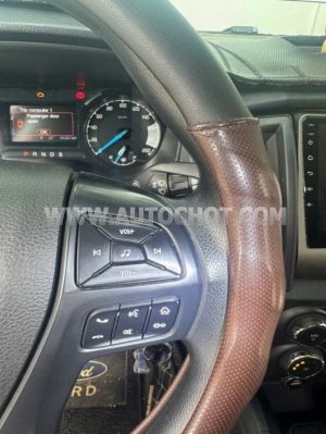 Xe Ford Ranger XLS 2.2L 4x2 AT 2022