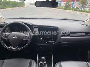 Xe Mitsubishi Outlander 2.0 CVT 2021