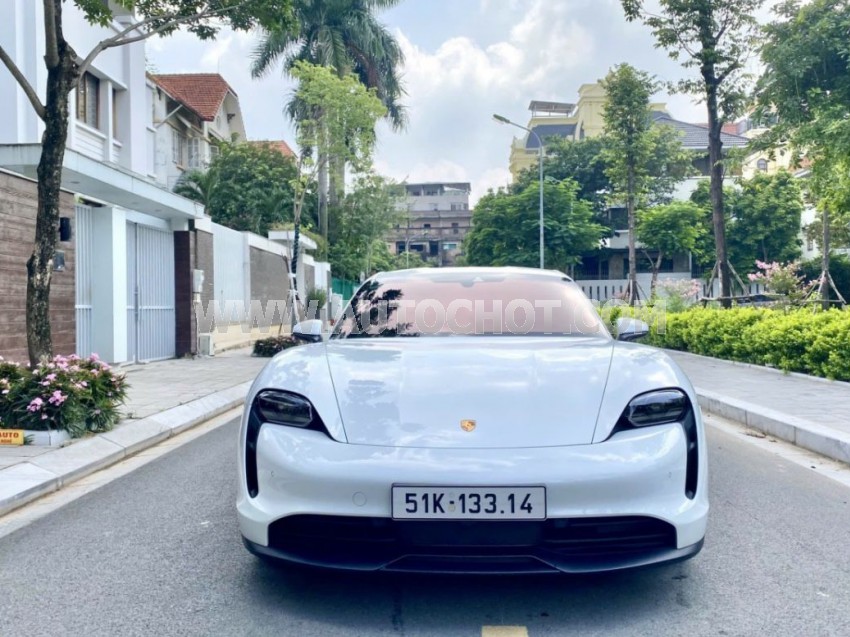 Porsche Taycan Base 2021