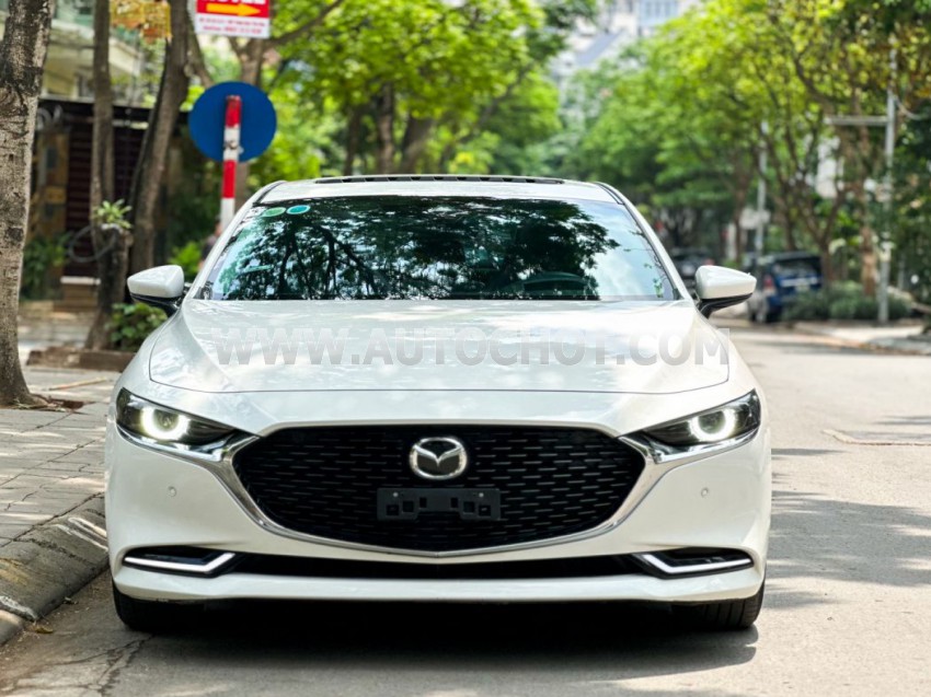 Mazda 3 1.5L Premium 2022