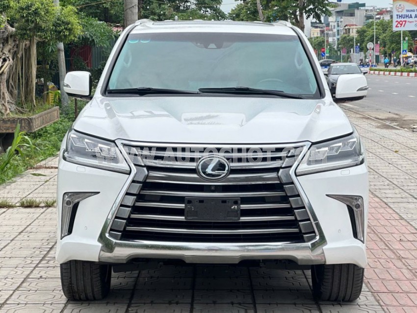 Lexus LX 570 2016