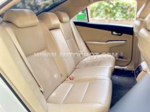 Xe Toyota Camry 2.0E 2018
