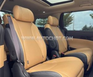 Xe Kia Carnival Signature 2.2D 2021