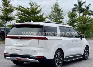 Xe Kia Carnival Signature 2.2D 2021