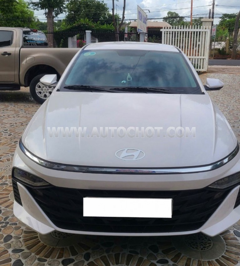 Hyundai Accent 1.5 MT 2024