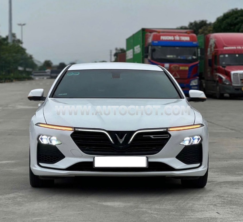 VinFast Lux A 2.0 2.0 AT 2021