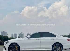Xe Mercedes Benz E class E300 AMG 2021
