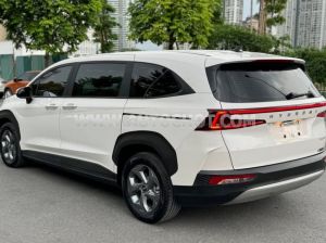 Xe Hyundai Custin Tiêu Chuẩn 1.5T 2024