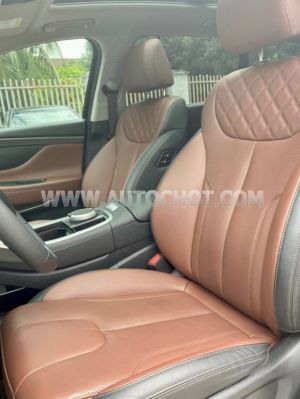 Xe Hyundai SantaFe Cao cấp 2.2L HTRAC 2022