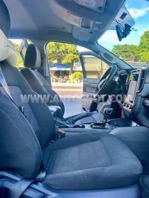 Xe Ford Ranger XLS 2.0L 4x2 AT 2024