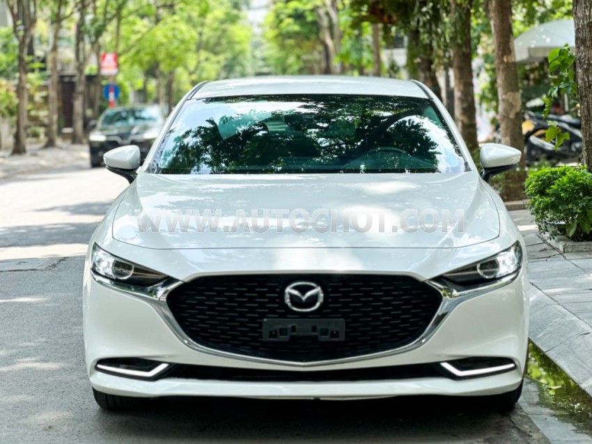 Mazda 3 1.5L Luxury 2022