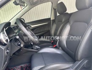 Xe MG ZS Standard 1.5 AT 2WD 2020