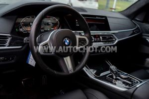 Xe BMW X7 xDrive40i M Sport 2022