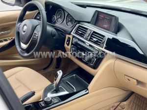 Xe BMW 3 Series 320i 2018