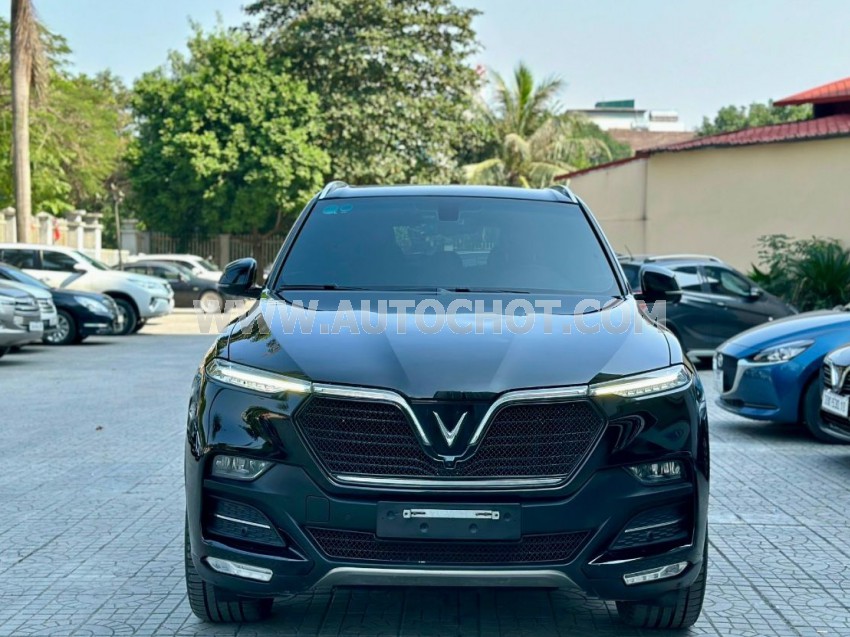 VinFast Lux SA 2.0 Premium 2.0 AT 2020