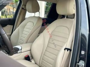 Xe Mercedes Benz GLC 200 4Matic 2020