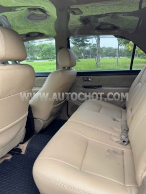 Xe Toyota Fortuner 2.7V 4x2 AT 2014