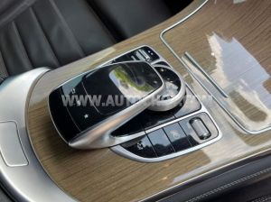 Xe Mercedes Benz GLC 250 4Matic 2019
