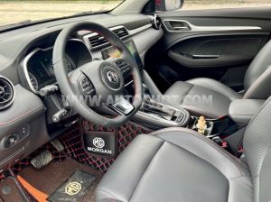 Xe MG ZS Standard 1.5 AT 2WD 2024