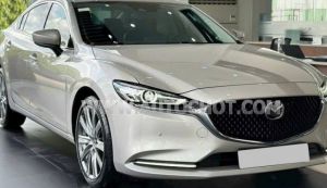 Xe Mazda 6 Premium 2.0 AT 2024