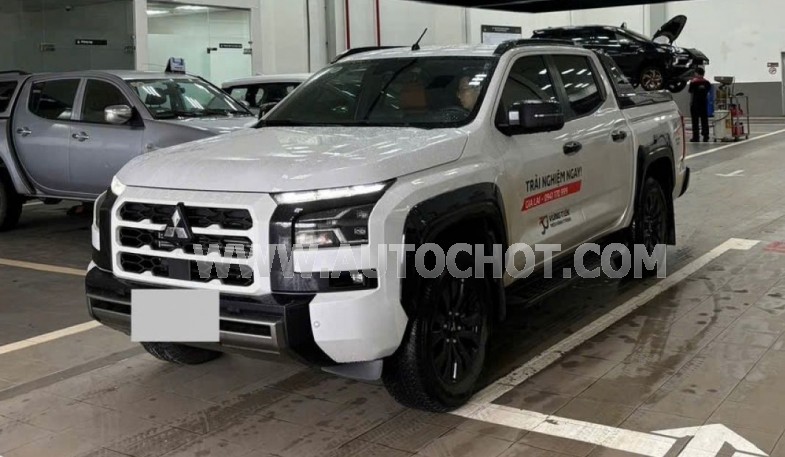 Mitsubishi Triton Athlete 4WD AT 2024