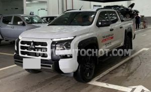 Xe Mitsubishi Triton Athlete 4WD AT 2024