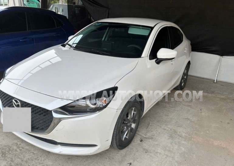 Mazda 2 1.5 AT 2023