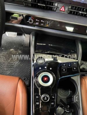 Xe Kia Sportage Signature 1.6T AWD 2022