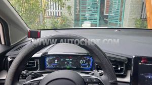 Xe Hyundai Custin Tiêu Chuẩn 1.5T 2024