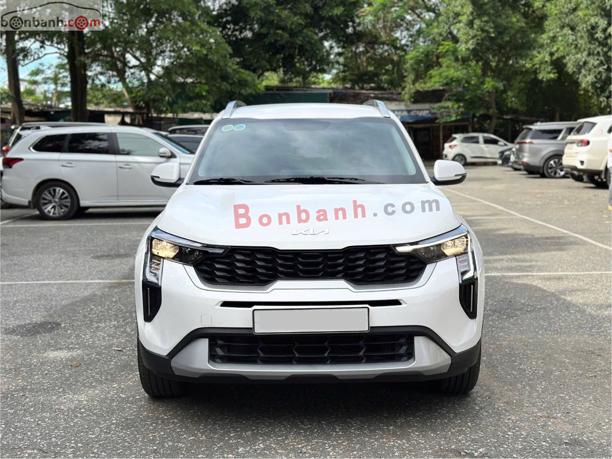 Kia Sonet Deluxe 1.5 AT 2025