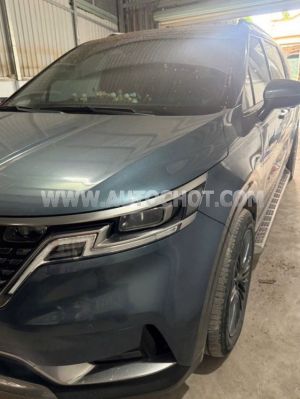 Xe Kia Carnival Signature 2.2D 2022