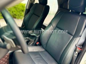 Xe Toyota Fortuner 2.4G 4x2 AT 2021