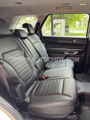 Xe Ford Everest Sport 2.0L 4x2 AT 2024