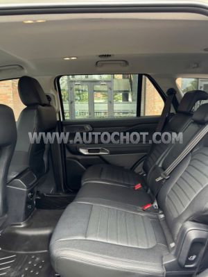Xe Ford Everest Sport 2.0L 4x2 AT 2024