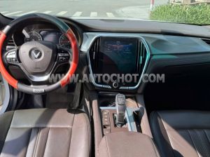 Xe VinFast Lux A 2.0 Premium 2.0 AT 2020