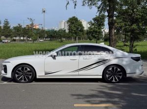 Xe VinFast Lux A 2.0 Premium 2.0 AT 2020