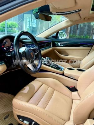 Xe Porsche Panamera 3.0 V6 2017