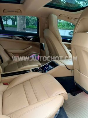Xe Porsche Panamera 3.0 V6 2017