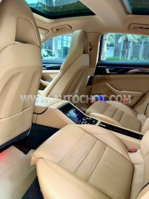 Xe Porsche Panamera 3.0 V6 2017